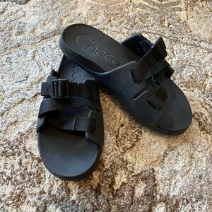 Chacos Chillos Junior Size 6 Sandals Youth Black Boys Girls Kids Slides